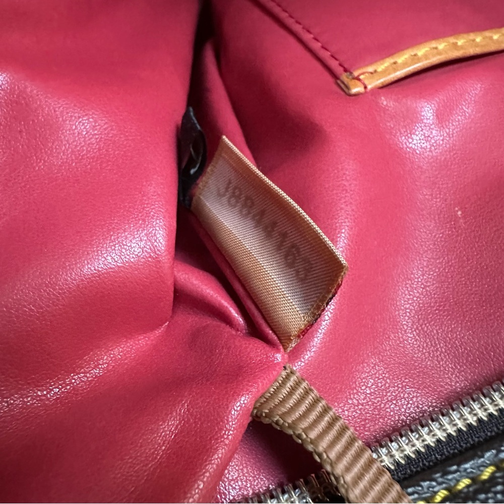 Dooney & Bourke • Brown Leather Tote Bag - Picture 13 of 14
